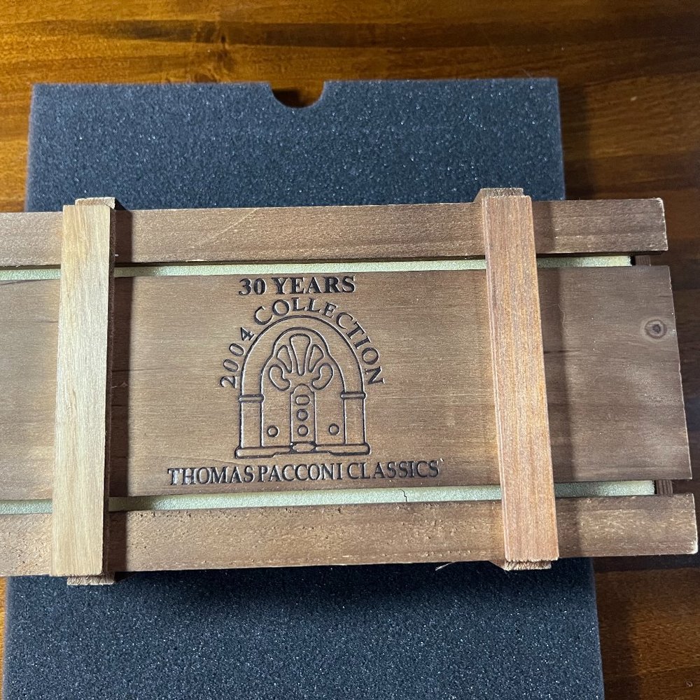 Thomas Pacconi 2004 Collection